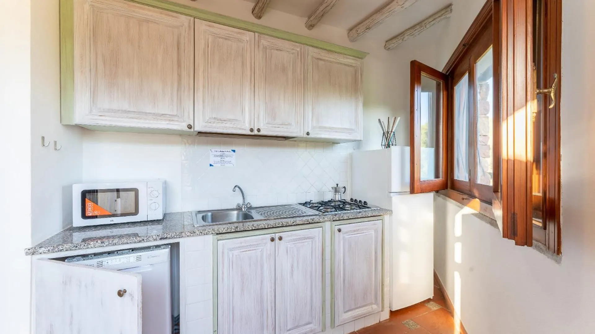 Chic Villa Antonina B4 1 Bedroomapartment Sleeps 4 Santa Marinella 0*,