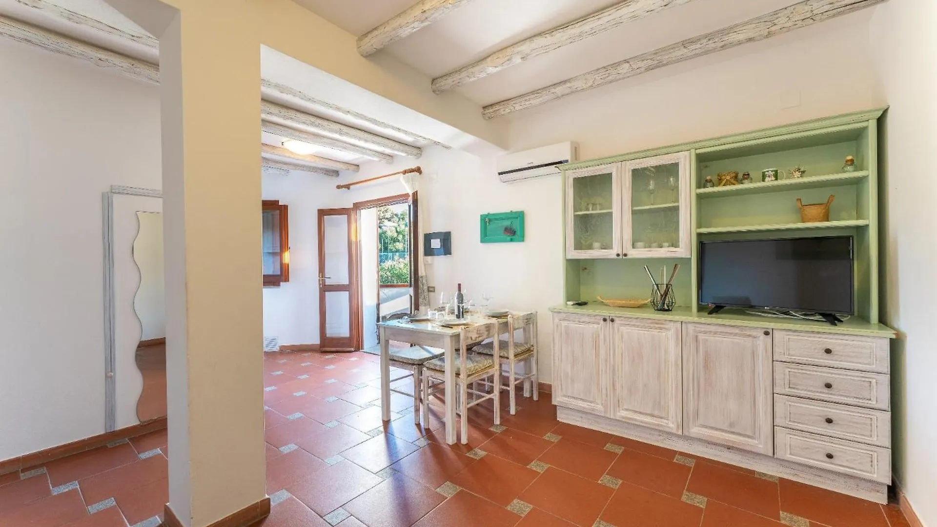 Chic Villa Antonina B4 1 Bedroomapartment Sleeps 4 Santa Marinella 0*,